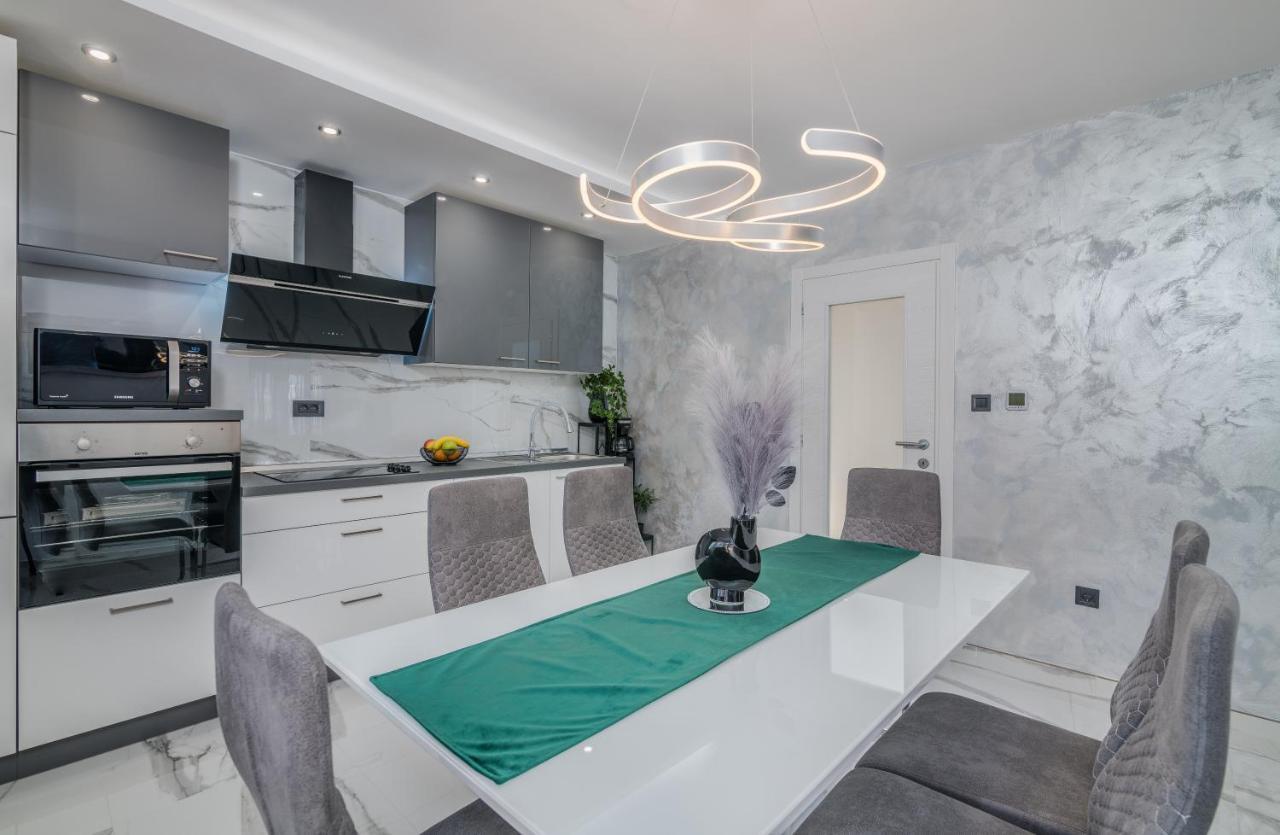 Apartman Luxury Lure Krk Town Eksteriør billede